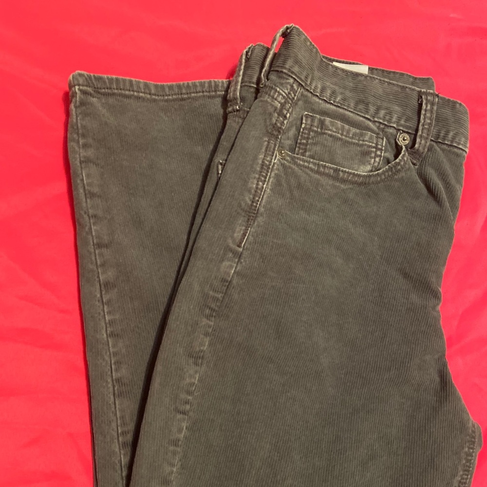 American eagle mom corduroy jeans